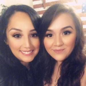 Meet your Posher, Simone